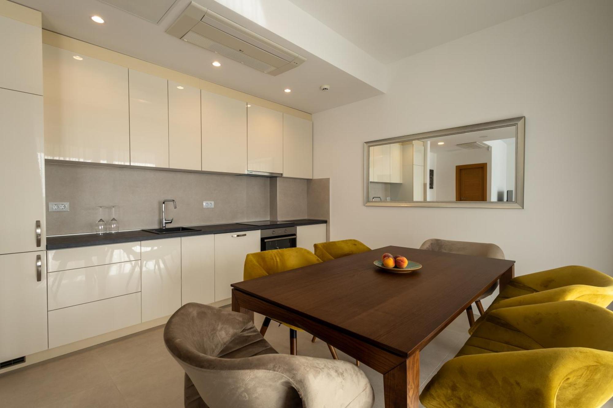 Panorama Bay Luxury Apartments Kotor Exterior photo