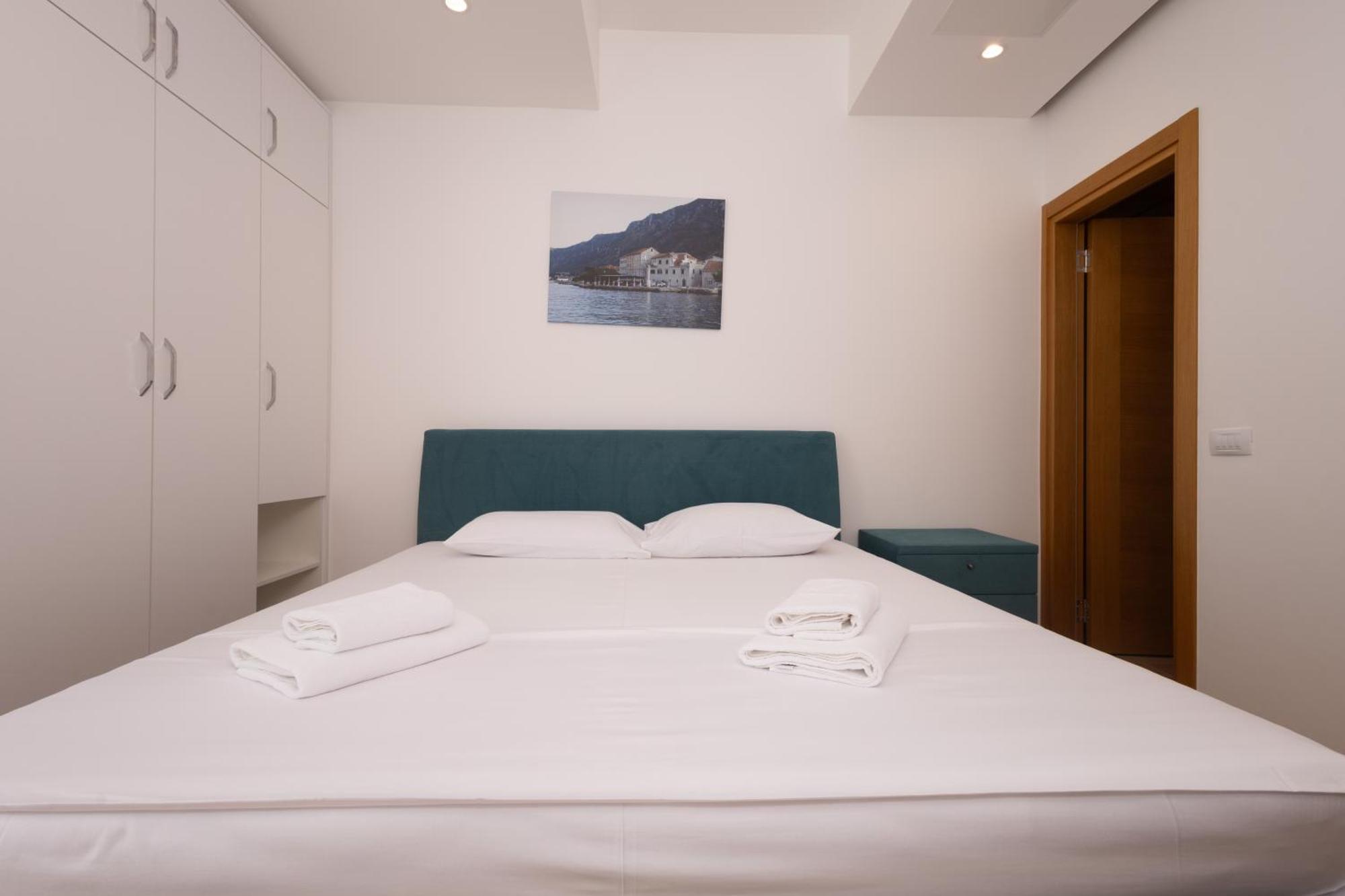 Panorama Bay Luxury Apartments Kotor Exterior photo