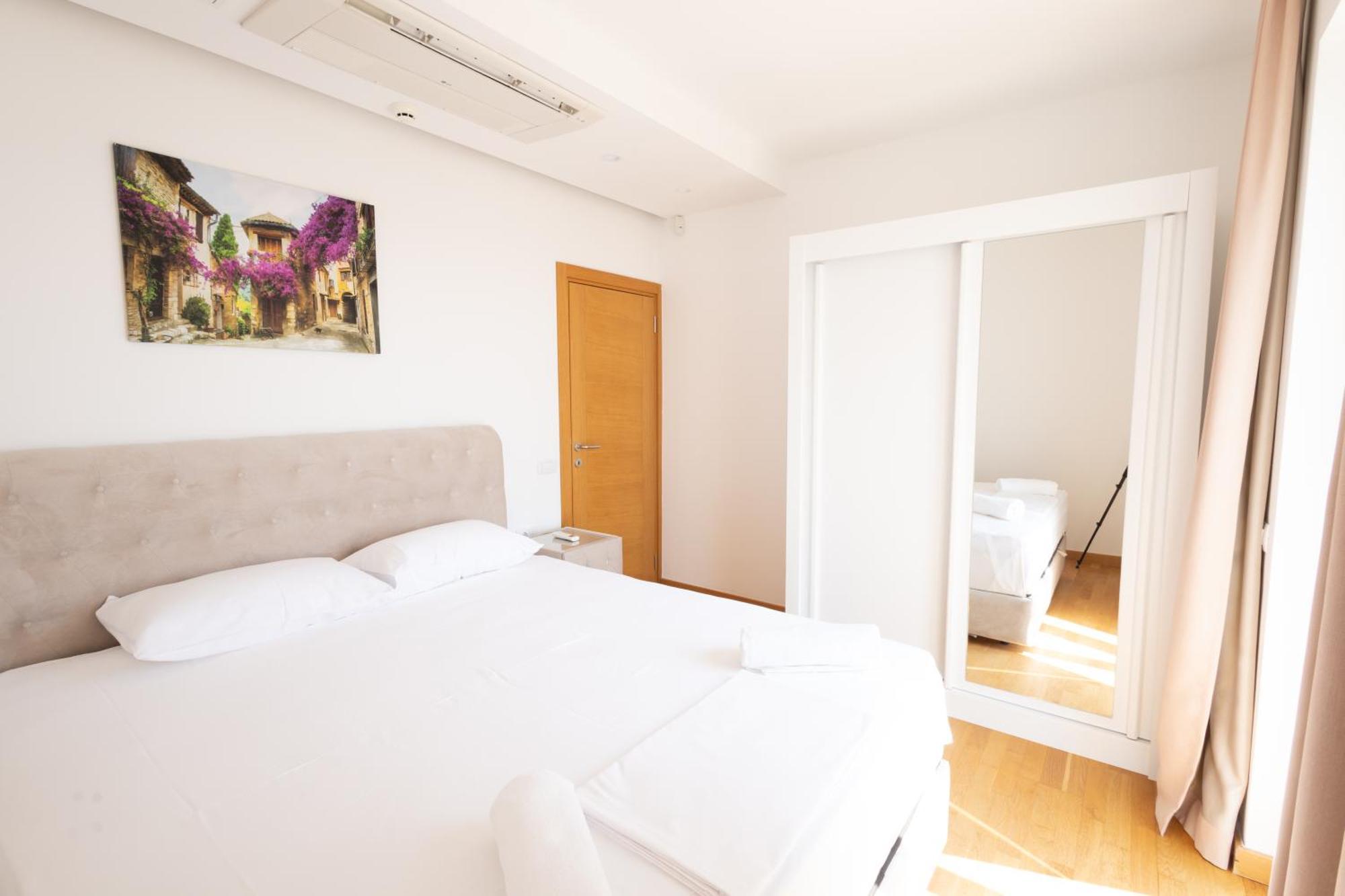 Panorama Bay Luxury Apartments Kotor Exterior photo