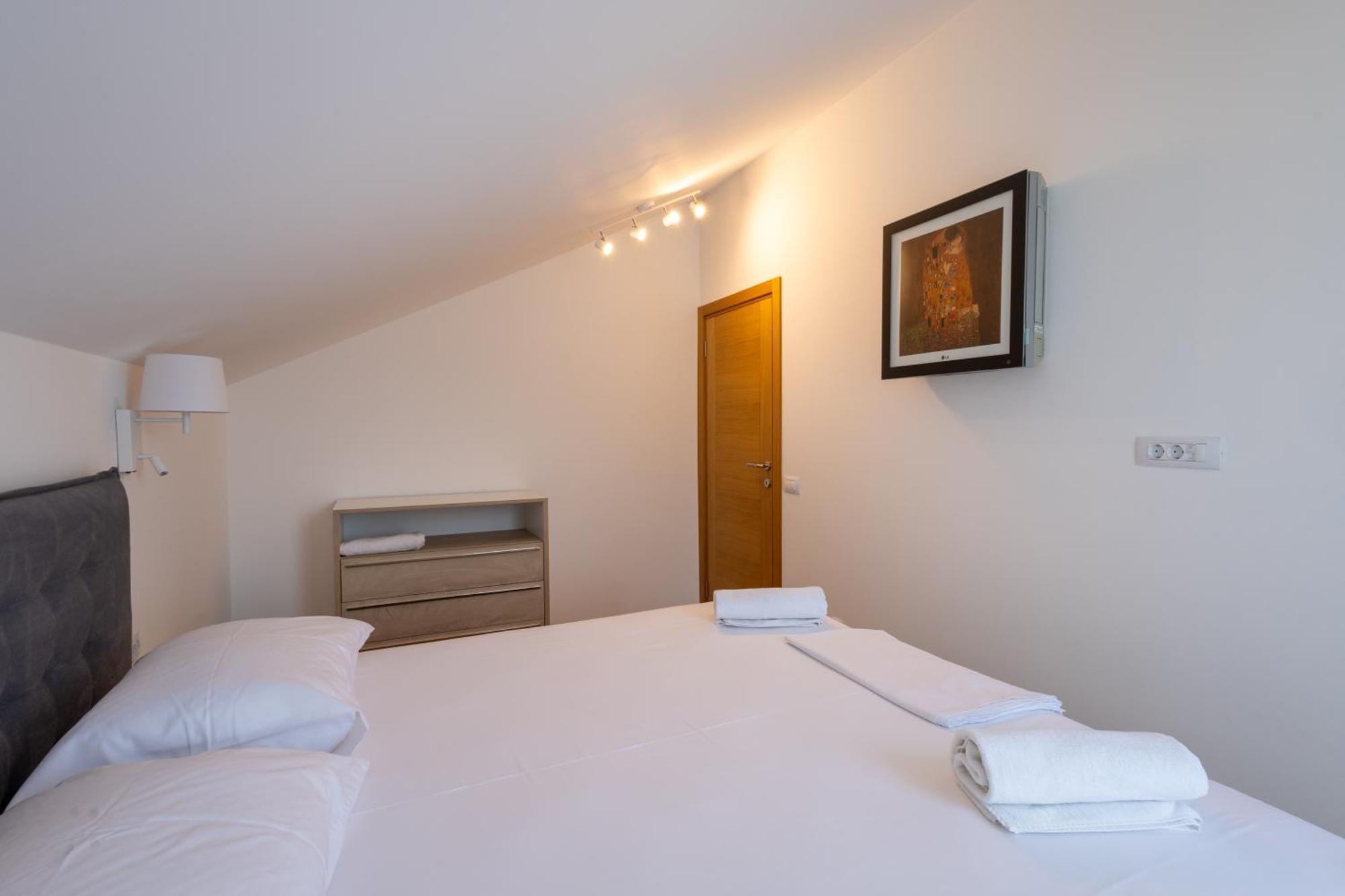Panorama Bay Luxury Apartments Kotor Exterior photo